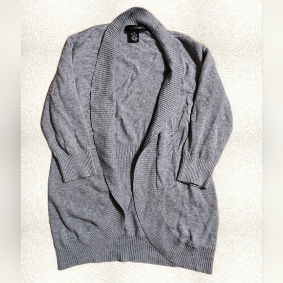89th and Madison 3/4 sleeve cardigan, size small, gray - Picture 4 of 4